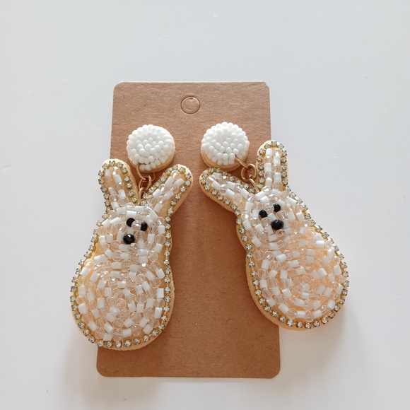 Fashion Jewelry Beaded Bunny Dangle Earrings - Picture 1 of 4